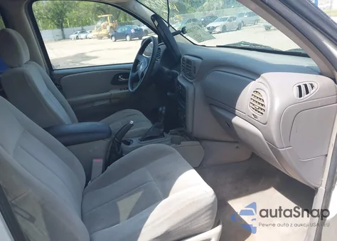 2005 Chevrolet Trailblazer Ls from USA, damaged, VIN 1GNDS13S752193331